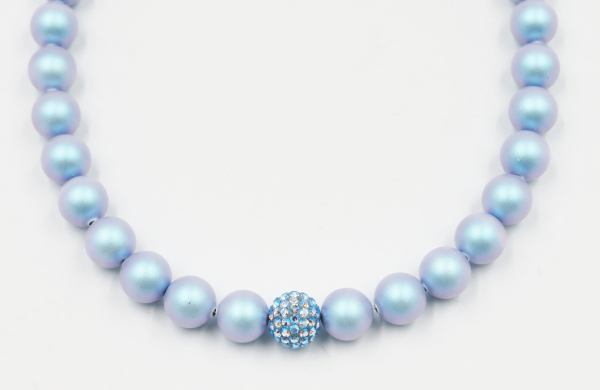 Perlenkette blau mit Swarovski Steinen blau
